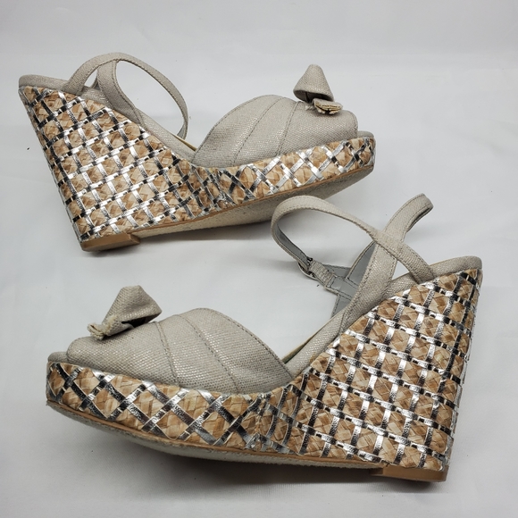 White house black market canvas shimmery wedge 8M - Picture 7 of 8